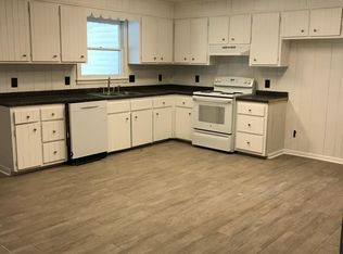 158 Parker Rd, Manchester, TN 37355