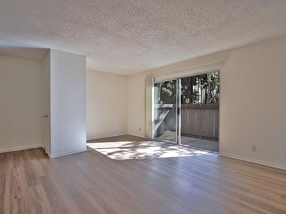 3rd image of 1505 De Rose Way APT 85