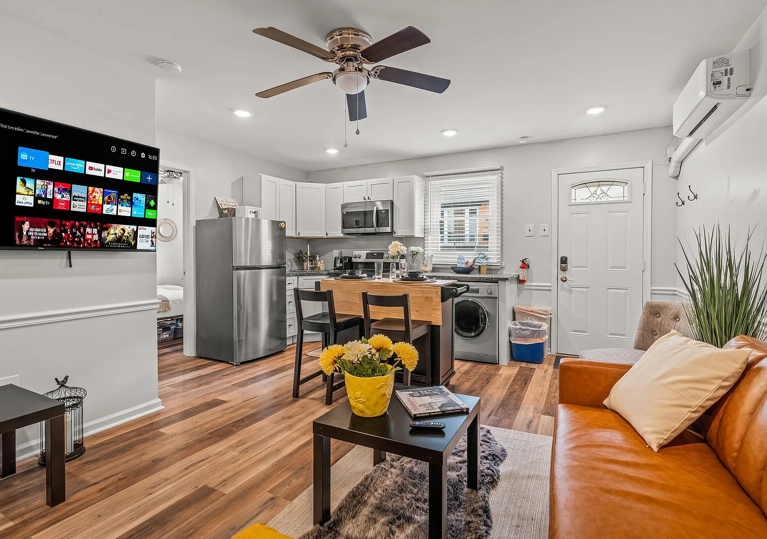 East Passyunk Trendy Apartment — Photo 1