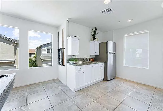 16 Ivey Ln — Photo 32