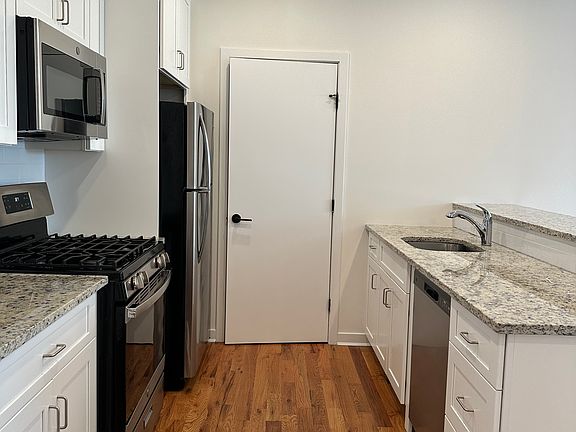 2nd image of 611 Mill St #333