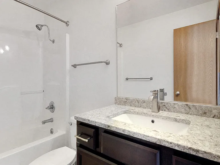 Skinner Macaroni Lofts — Photo 41