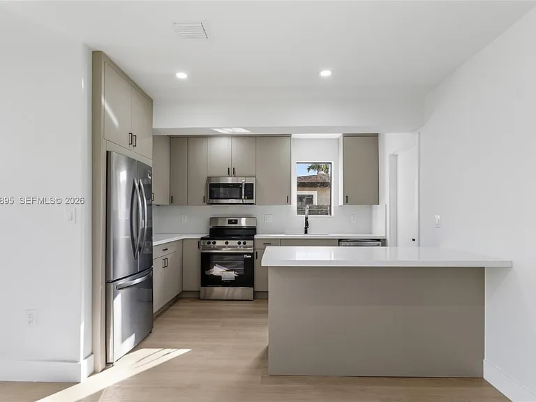 9660 Dominican Dr #0 — Photo 15