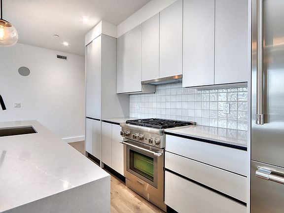 4th image of 472 W Broadway #204