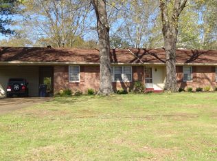 1905 S Parkway St, Corinth, MS 38834