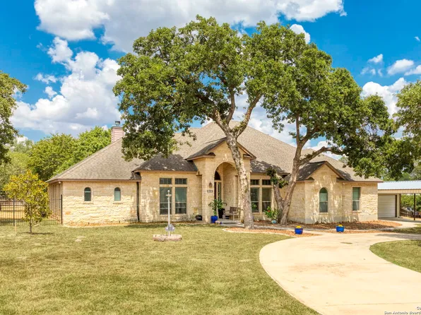 133 Copper Ridge, La Vernia, TX 78121