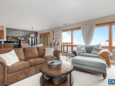 1534 Cliffs #1534, Roseland, VA, 22967