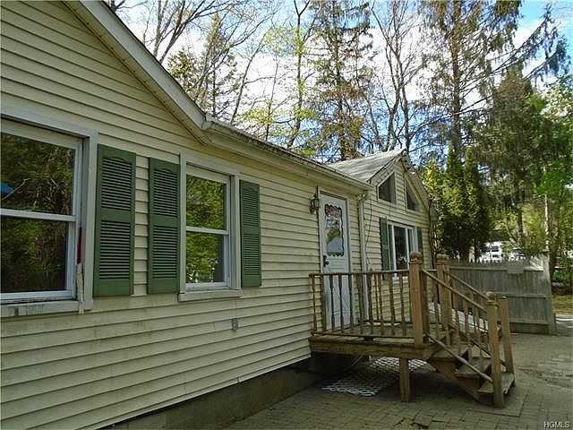 1st image of 37 Kingsridge Ct