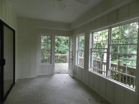 3 season enclosed porch