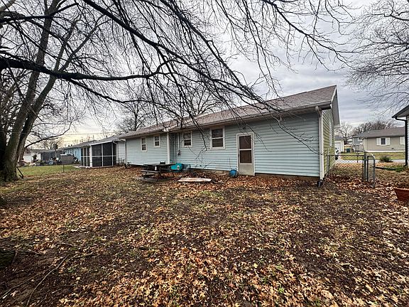 5th image of 1708 Colby Ave