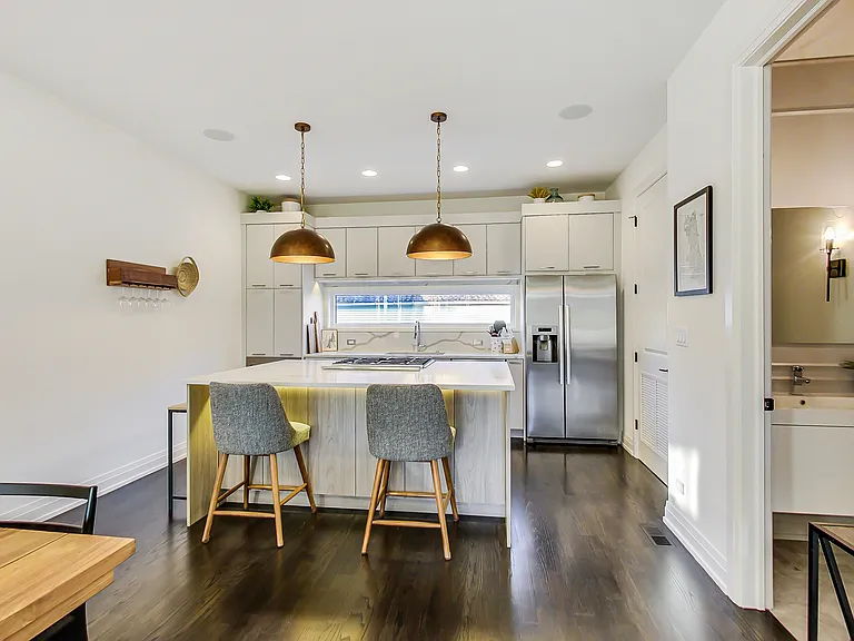 1903 N Monticello Ave — Photo 10