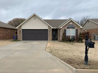 7720 Parkview Dr, Fort Smith, AR 72916