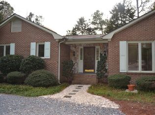 190 Tamarisk Ln, Pinehurst, NC 28374