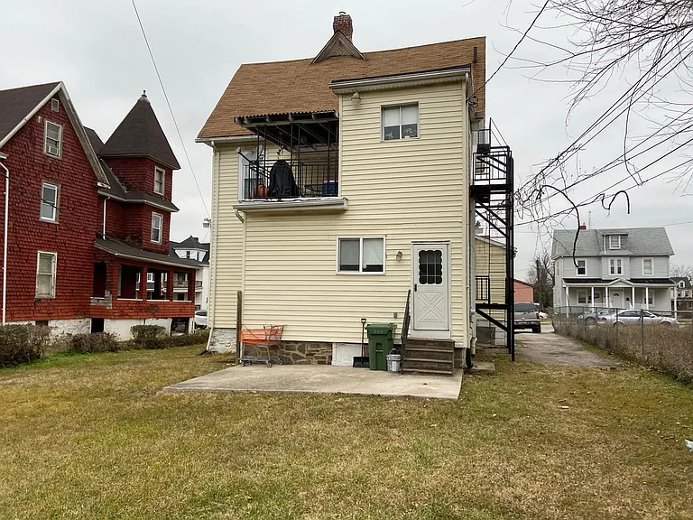 4007 BELVIEU AVE APT 1