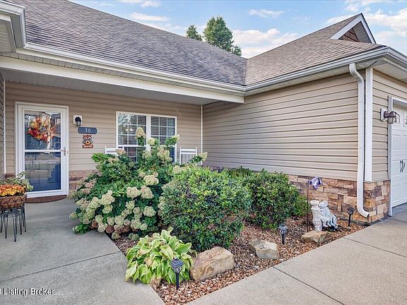 4th image of 30 Quail Hollow Dr