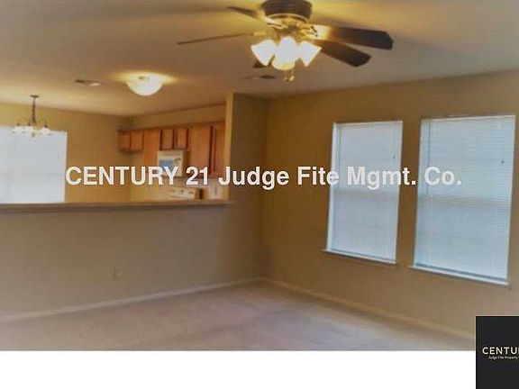 3rd image of 504 Joyce Way