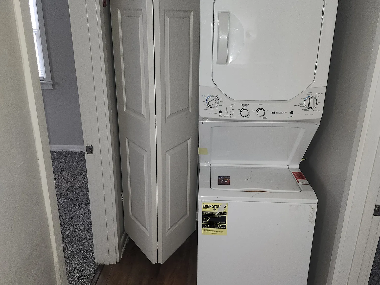 2 bed, 800 sqft, $1,395 — Photo 2