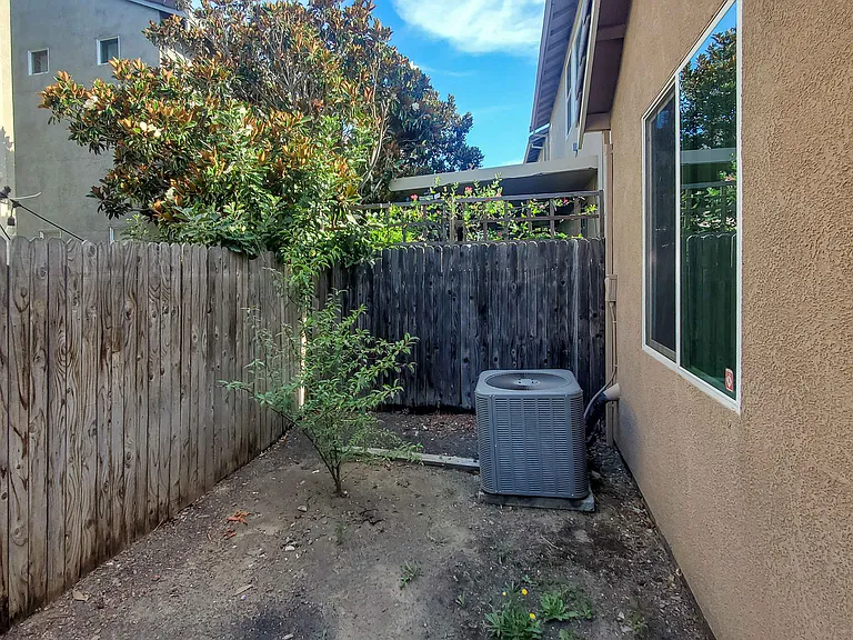 7528 Georgica Way — Photo 14