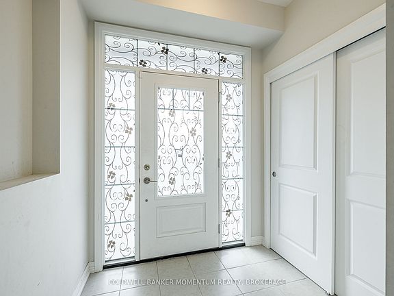 4th image of 155 Bur Oak Dr