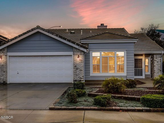2nd image of 3879 Les Maisons Dr