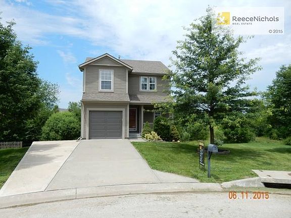 Driveway extended 2nd car garage approved by city to build.