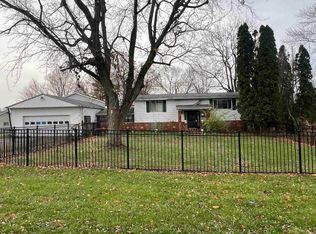 5463 S 300th Rd W, Huntington, IN 46750