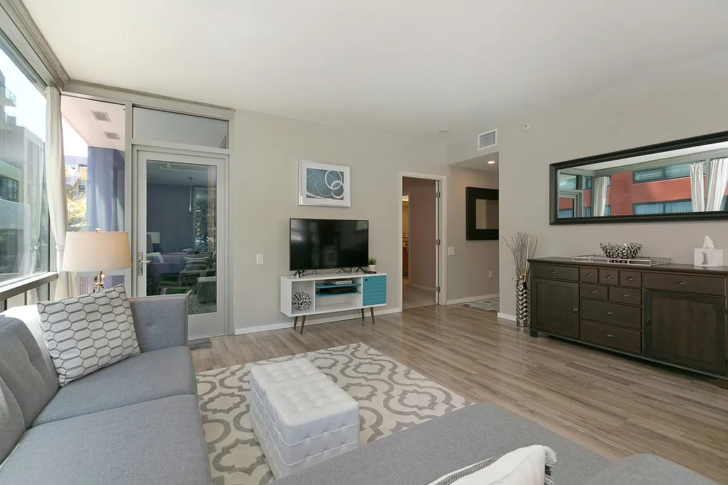 2 bed, 2.0 bath, $7,225 — Photo 4