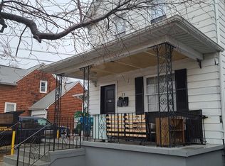 11 Ellen St, New Brunswick, NJ