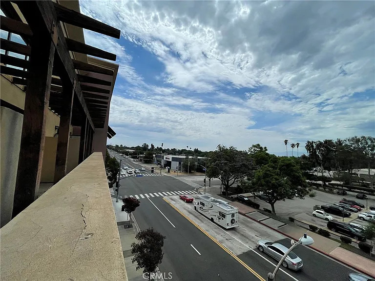 101 W Mission Blvd #305 — Photo 22