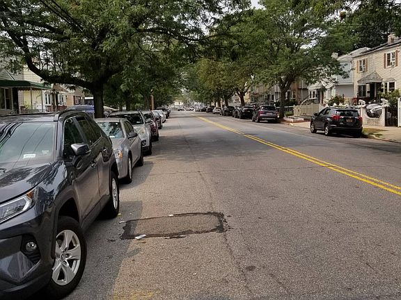 4th image of 15056 Foch Blvd