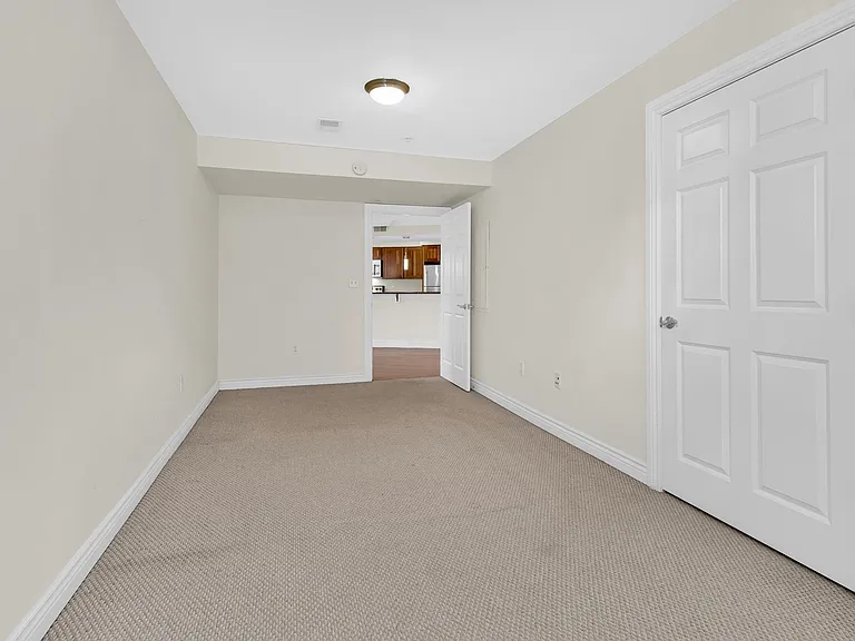 1020 Pennsylvania Ave SE #102 — Photo 19