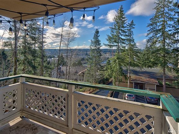 2nd image of 8805 166th Ave NE APT 203