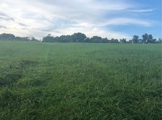 Ranis Rd, Washington, WV 26181