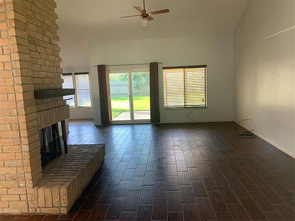 3rd image of 3026 The Highlands Dr
