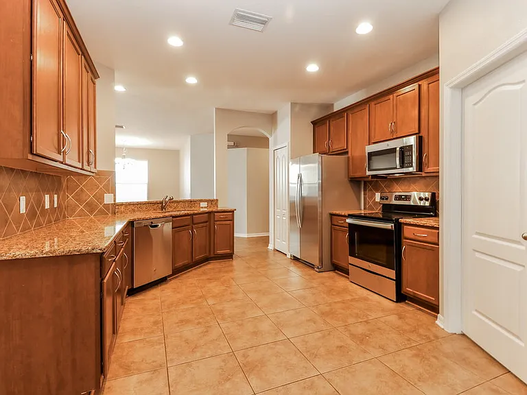 18447 Red Willow Way — Photo 8