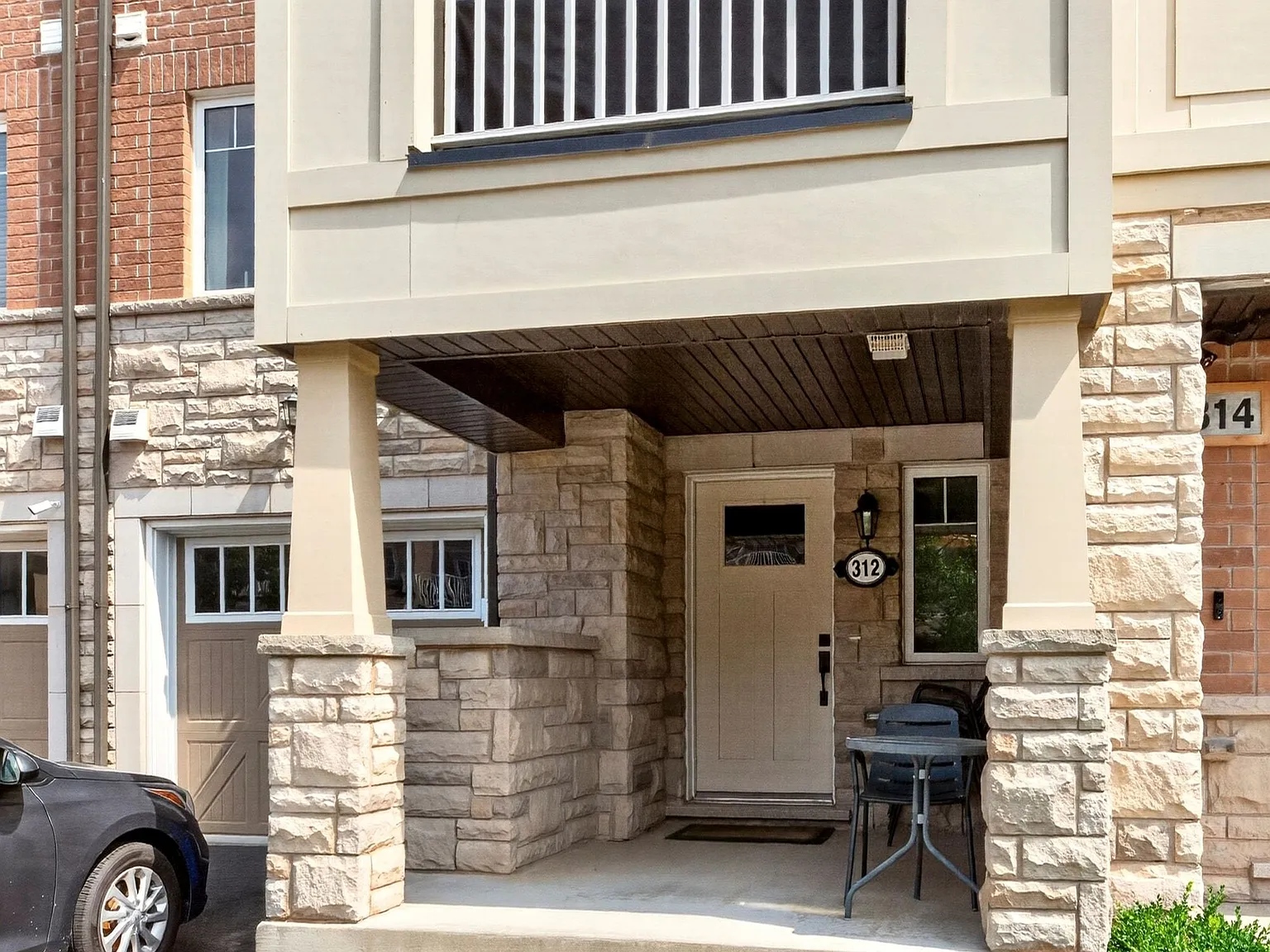 2 bed, $2,950 — Photo 2