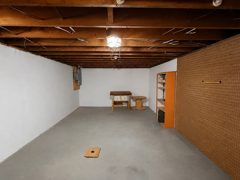 614 Irving Ave #1 — Photo 18