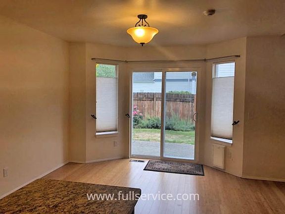 2nd image of 11507 SE 221st Pl