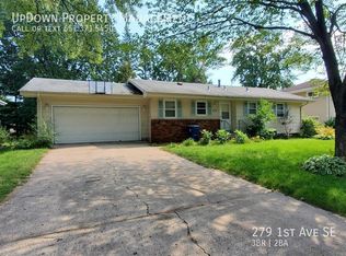 279 1st Ave SE, New Brighton, MN 55112