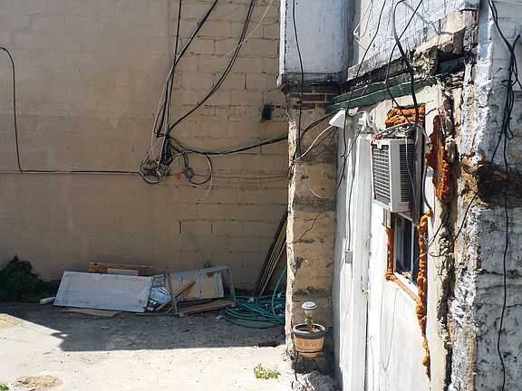 5th image of 1224 Manor Ave