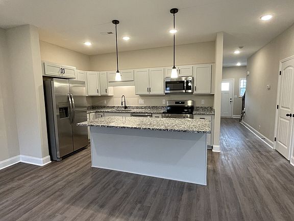 5th image of 217 W Fallow Ct Lot 1601