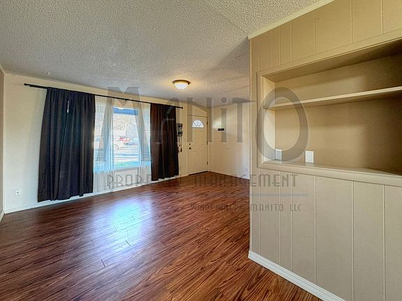 4th image of 6217 N Greenwood Blvd
