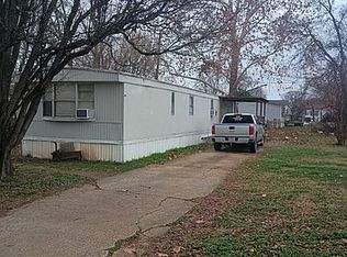 5223 John Wilson Dr, Bossier City, LA 71111