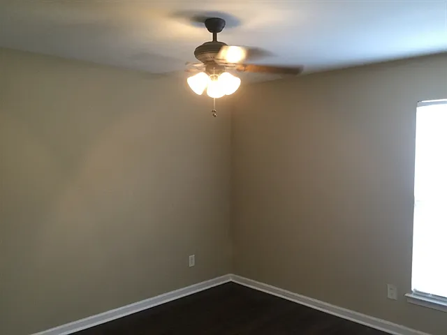 8817 Hadco Ln — Photo 14