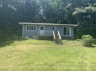 55 Blueberry Ln, Marstons Mills, MA 02648