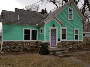 663 Oak Ave, Muskegon, MI 49442
