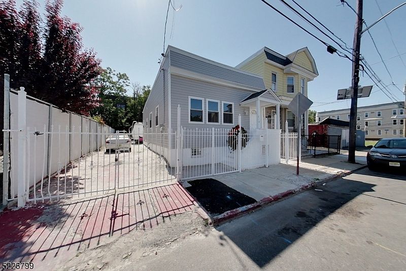 212 21st St, Irvington, NJ 07111 Zillow