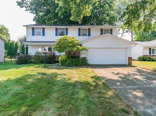 5687 Marine Pkwy, Mentor On The Lake, OH 44060