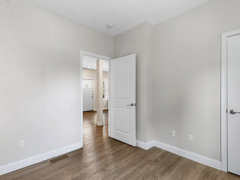 14 Trenton St #1 — Photo 8
