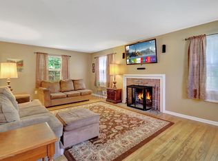 49 Mallard Rd, Middletown, NJ 07748